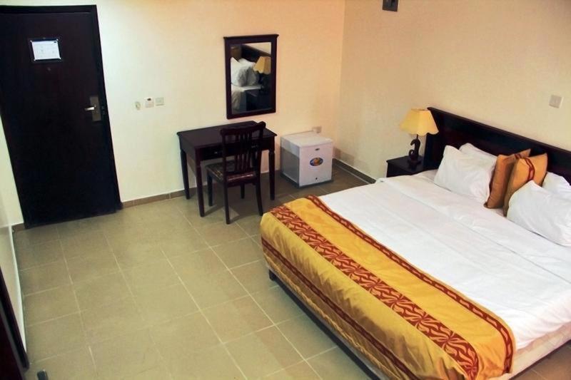 Beni Hotel Lagos Exterior photo