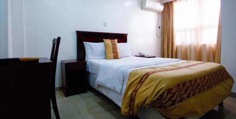Beni Hotel Lagos Exterior photo