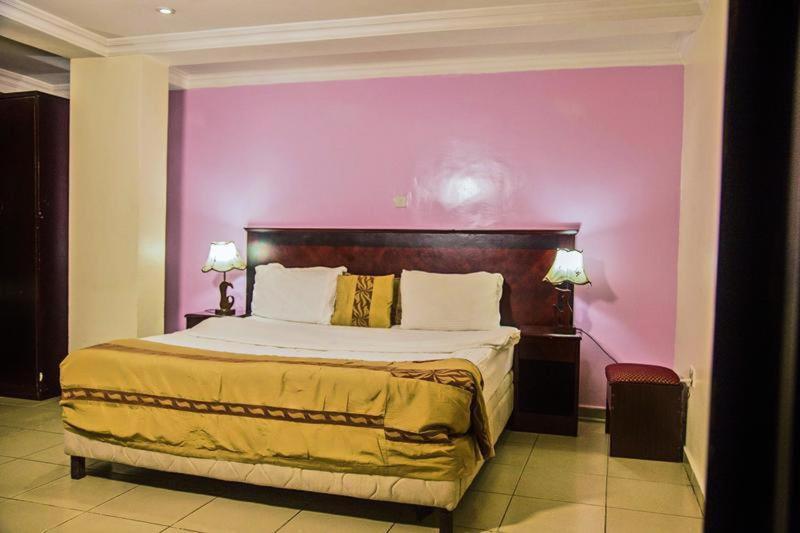 Beni Hotel Lagos Exterior photo