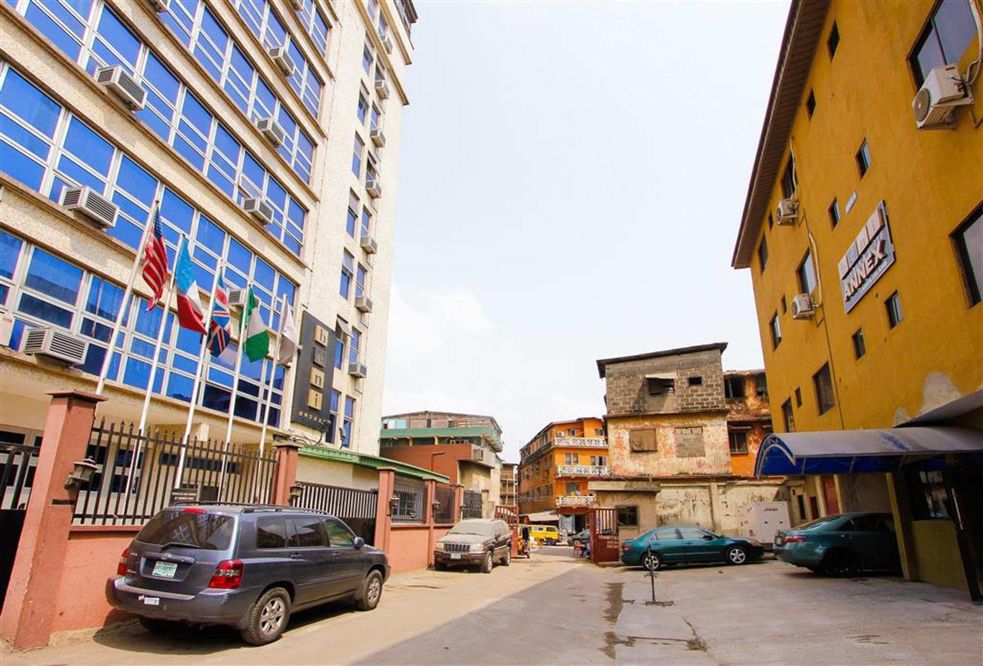 Beni Hotel Lagos Exterior photo